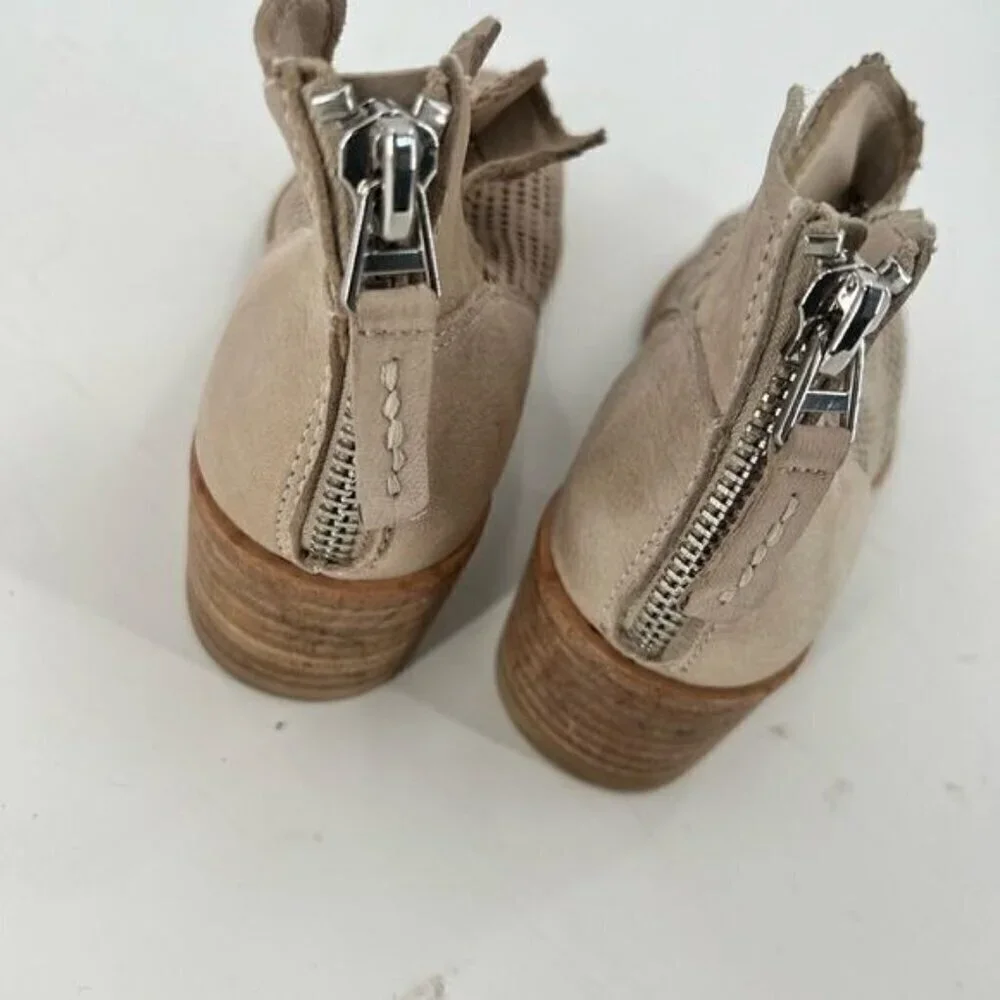 Dolce Vita laser cut boots booties shoes 8.5